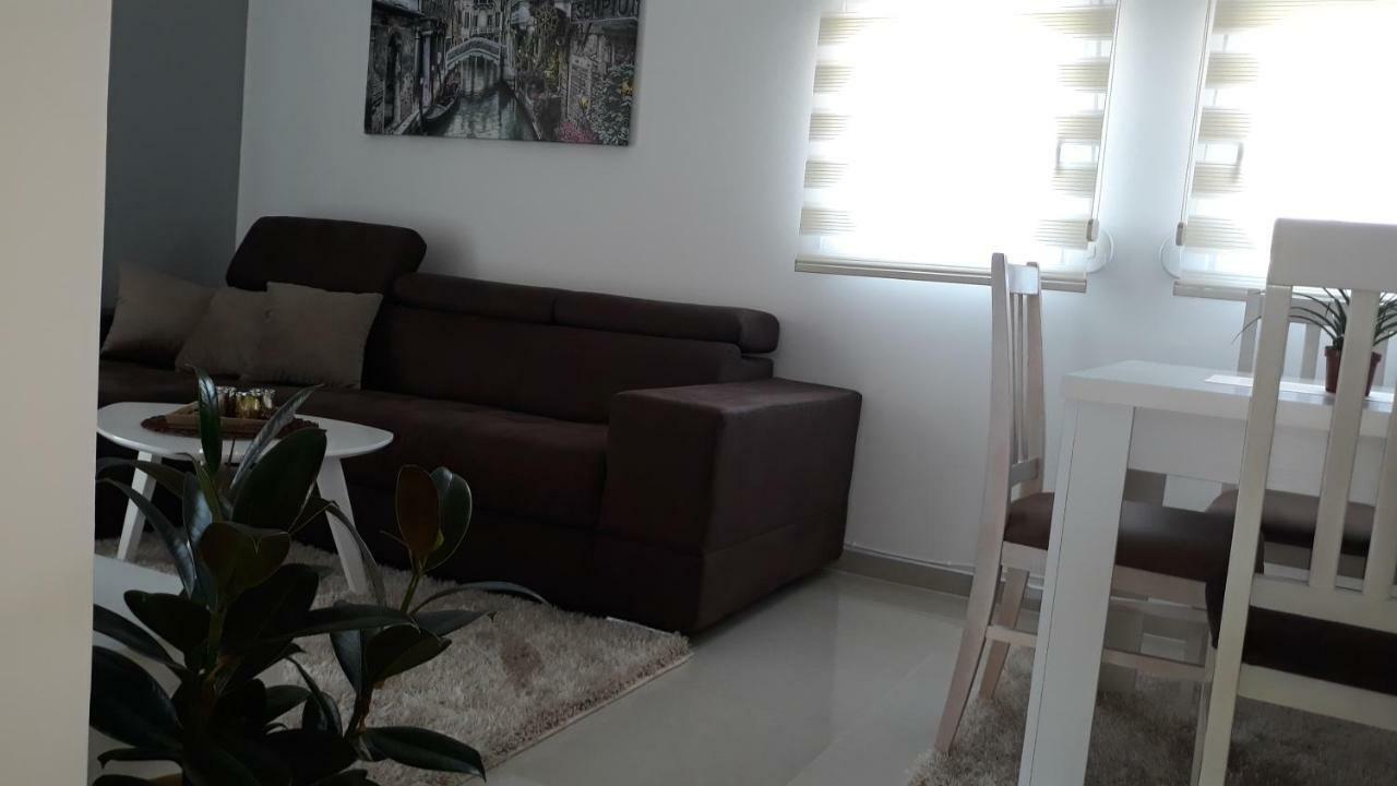 פודגוריצה Apartmani Stijepovic מראה חיצוני תמונה