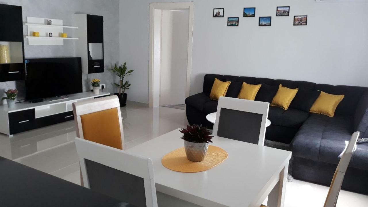 פודגוריצה Apartmani Stijepovic מראה חיצוני תמונה